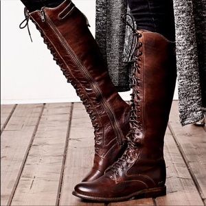 EUC Bed Stu Della Size 8